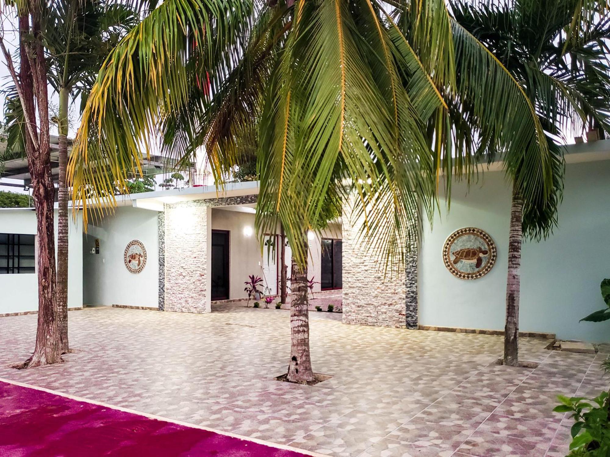 Hotel Blue Turtle